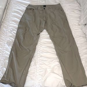 Men’s Kühl Cargo Pants